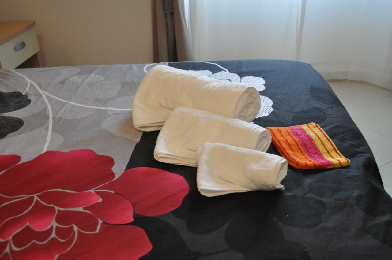 فاليرنا B&B Villa Marsico المظهر الخارجي الصورة