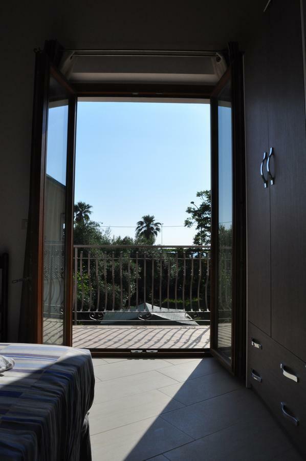 فاليرنا B&B Villa Marsico المظهر الخارجي الصورة